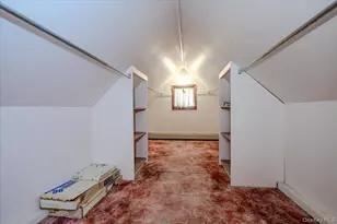 1815 Meadowbrook Rd, Merrick, NY 11566 - Photo 16