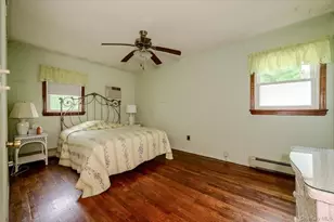 1815 Meadowbrook Rd, Merrick, NY 11566 - Photo 18