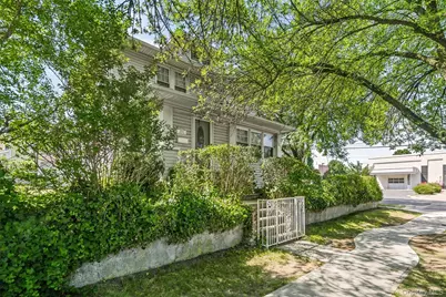 2950 Randall Avenue, Bronx, NY 10465 - Photo 2