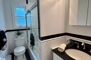 76 S Clinton Ave, Bay Shore, NY 11706 - Photo 6