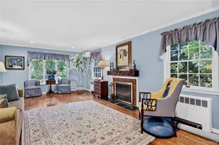 165 Salem Rd, East Hills, NY 11577 - Photo 14