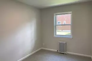 73-03 Little Neck, Glen Oaks, NY 11004 - Photo 10