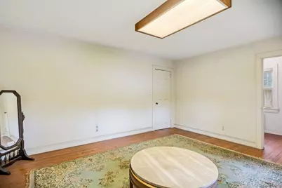 544 S Wellwood Avenue, Lindenhurst, NY 11757 - Photo 16