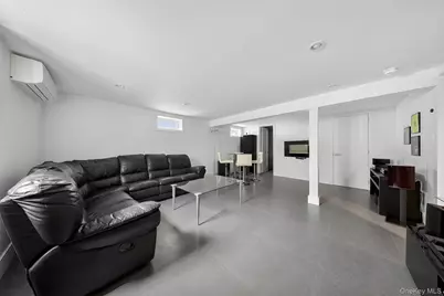 66-06 Marathon Parkway, Little Neck, NY 11362 - Photo 16