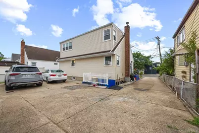 68 Shipherd Avenue, Lynbrook, NY 11563 - Photo 16