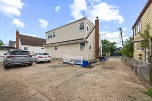 68 Shipherd Ave, Lynbrook, NY 11563 - Photo 16