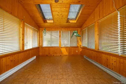 88 Innis Avenue, Poughkeepsie, NY 12601 - Photo 14