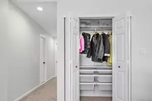 2-40 Oak Park Dr, Douglaston, NY 11362 - Photo 6