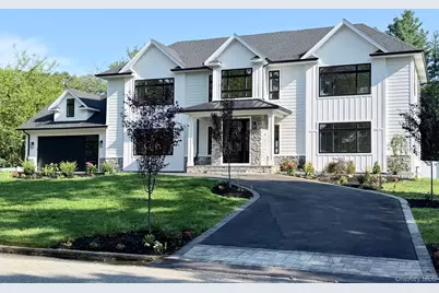 11 Edcris Lane, Huntington, NY 11743 - Photo 1