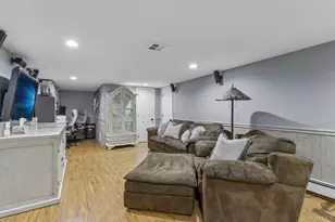 3745 Locust Ave, Seaford, NY 11783 - Photo 22