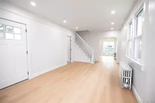 28 Cammerer Ave, East Rockaway, NY 11518 - Photo 2