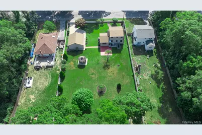 16 Ormond Place, Shirley, NY 11967 - Photo 36