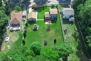 16 Ormond Pl, Shirley, NY 11967 - Photo 36