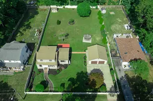 16 Ormond Pl, Shirley, NY 11967 - Photo 34
