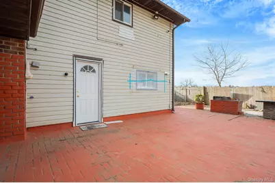 105 Ames Street, Brentwood, NY 11717 - Photo 32