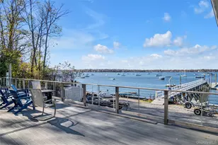 38 Sintsink Dr W, Port Washington, NY 11050 - Photo 20