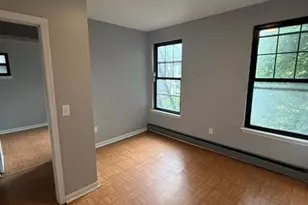 31 Lander St, Newburgh, NY 12550 - Photo 8