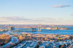 1 Bay Club Dr, Bayside, NY 11360 - Photo 32