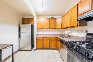 1 Bay Club Dr, Bayside, NY 11360 - Photo 24