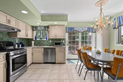 1415 Reed Place, Bronx, NY 10465 - Photo 8