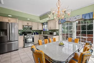 1415 Reed Pl, Bronx, NY 10465 - Photo 6