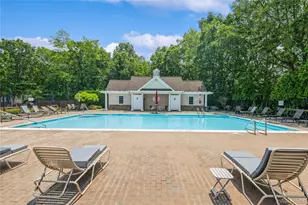 460 Old Town Rd, Port Jefferson Station, NY 11776 - Photo 18