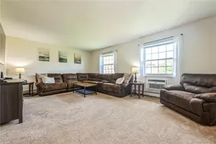 460 Old Town Rd, Port Jefferson Station, NY 11776 - Photo 4