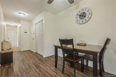 460 Old Town Road #8J, Port Jefferson Station, NY 11776 - Photo 6