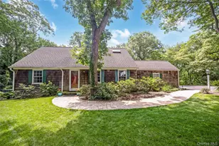 8 Arosa Ct, Greenlawn, NY 11740 - Photo 2