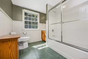 8 Arosa Ct, Greenlawn, NY 11740 - Photo 18