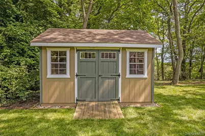 8 Arosa Court, Greenlawn, NY 11740 - Photo 28