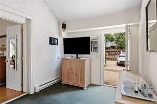 75 Bulson Rd, Rockville Centre, NY 11570 - Photo 16