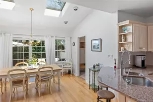 75 Bulson Rd, Rockville Centre, NY 11570 - Photo 12