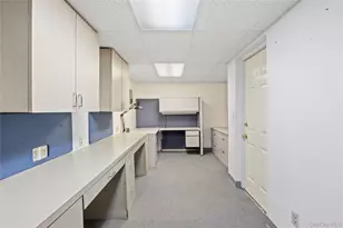75 Bulson Rd, Rockville Centre, NY 11570 - Photo 28