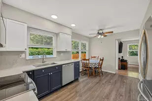 72 Station Rd, Salisbury Mills, NY 12577 - Photo 8