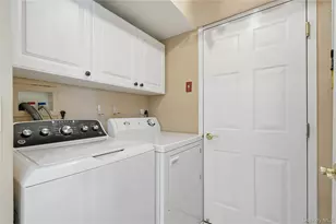 907 Altessa Blvd, Melville, NY 11747 - Photo 20