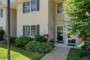 907 Altessa Blvd, Melville, NY 11747 - Photo 2