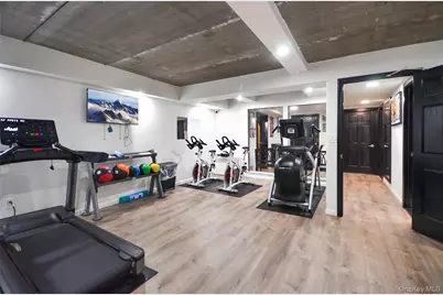397 N Broadway #1F, Yonkers, NY 10701 - Photo 14