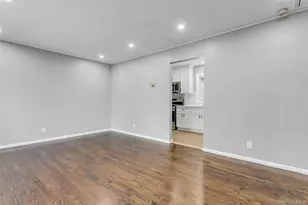 26 Woodland St, Ronkonkoma, NY 11779 - Photo 4