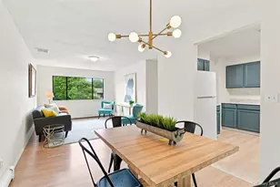 107 Sutton Park Rd, Poughkeepsie, NY 12603 - Photo 12