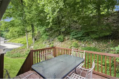 107 Sutton Park Road, Poughkeepsie, NY 12603 - Photo 32