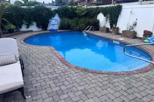 163-27 95th St, Howard Beach, NY 11414 - Photo 38