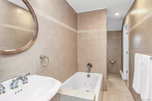 138 Brook St, Garden City, NY 11530 - Photo 20