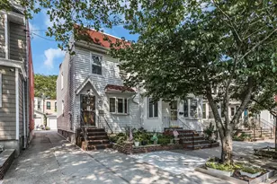 78-22 79th Pl, Glendale, NY 11385 - Photo 2