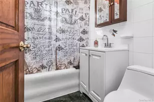 78-22 79th Pl, Glendale, NY 11385 - Photo 12