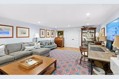 100 Pantigo Road, East Hampton, NY 11937 - Photo 20