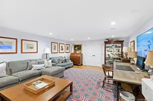 100 Pantigo Rd, East Hampton, NY 11937 - Photo 20