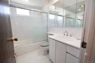 333 N Albany Ave, Massapequa, NY 11758 - Photo 18