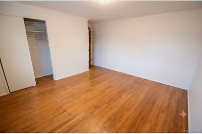 333 N Albany Avenue, Massapequa, NY 11758 - Photo 14