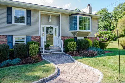 5 North Court, Mahopac, NY 10541 - Photo 2